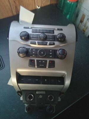 A car stereo with buttons and knobs on it
