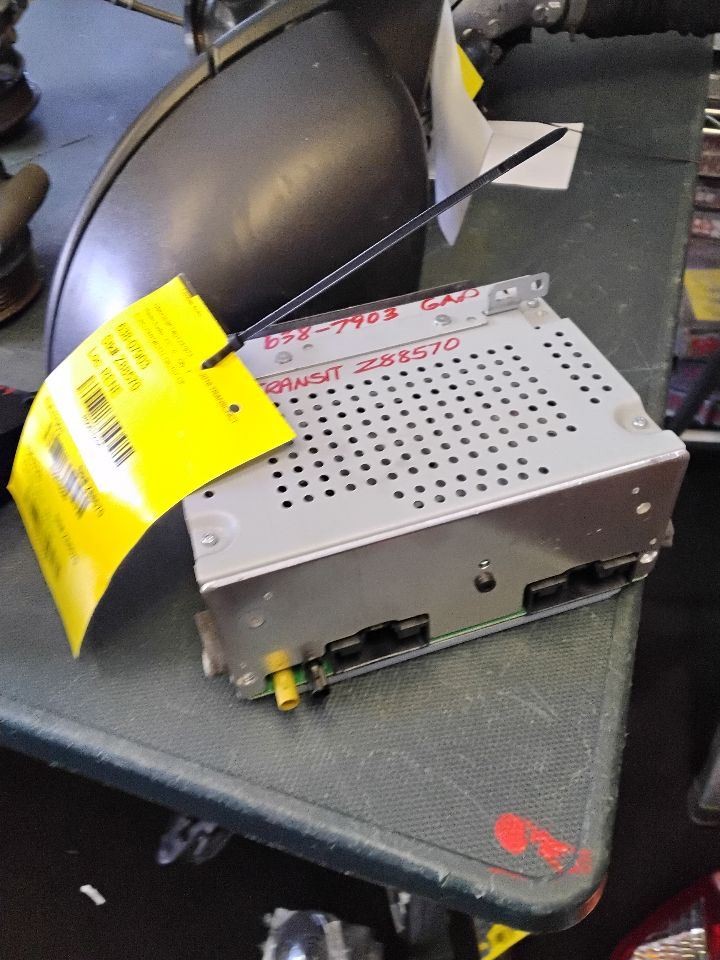 Audio Equipment Radio Receiver AM-FM-CD-MP3 Fits 2015-2017 FORD TRANSIT CONNECT