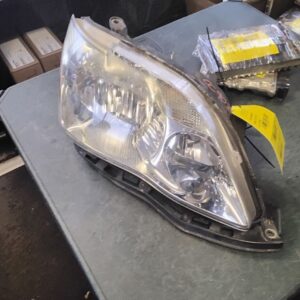 Passenger Right Headlight Halogen Fits 2008-2010 TOYOTA AVALON