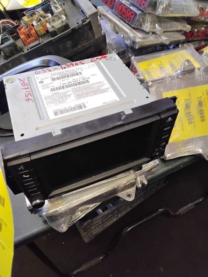 Audio Equipment Radio Receiver Radio With 6.5"  2012-2020 DODGE CARAVAN