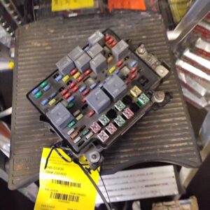 Fuse Box Engine Fits 2003-2007 HUMMER H2