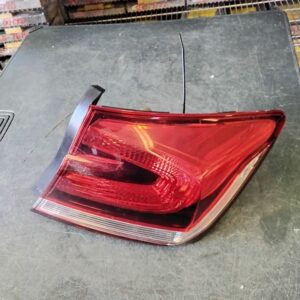 Passenger Tail Light Sedan Quarter Panel Mounted Fits 2013-2015 HONDA CIVIC