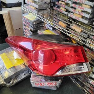 Driver Tail Light Sedan Quarter Panel Mounted Fits 2011-2013 HYUNDAI ELANTRA