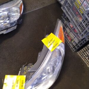 Driver Headlight VIN C 5th Digit Hybrid Fits 2011-2015 HYUNDAI SONATA