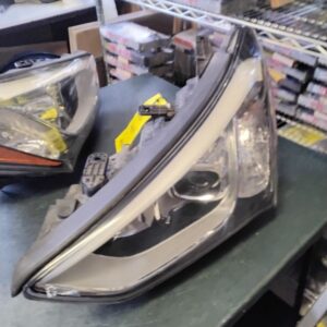 Driver Headlight Korea Built Halogen Fits 2013-2016 HYUNDAI SANTA FE