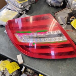 Driver Tail Light 204 Type C250 Coupe Fits 2012-2015 MERCEDES C-CLASS