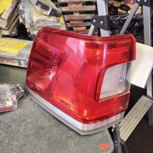 Driver Left Tail Light Quarter Panel Mounted Fits 2015-2017 LINCOLN NAVIGATOR