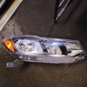 Passenger Right Headlight Reflector Fits 2017-2022 CHEVROLET TRAX