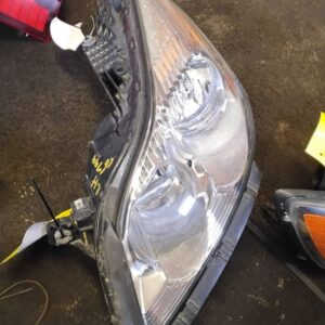 Driver Left Headlight Without Projector Beam Fits 2009-2012 CHEVROLET TRAVERSE