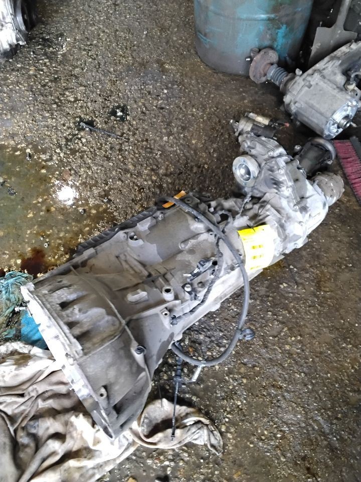 2015-2018 CHRYSLER 300 Automatic Transmission Fits 8 Speed 3.6L