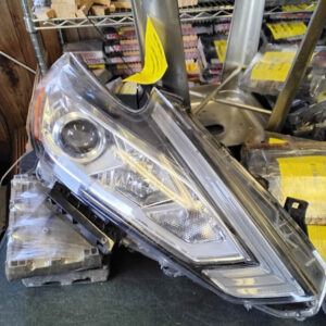 Passenger Headlight Sedan Halogen Chrome Housing Fits 2016-2018 NISSAN ALTIMA