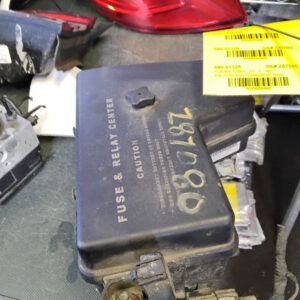 Fuse Box Engine Fits 2002-2003 DODGE 1500 PICKUP