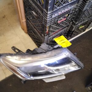 Passenger Right Headlight Fits 2013-2016 NISSAN PATHFINDER