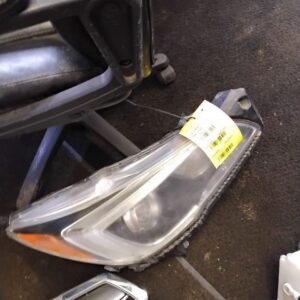 Passenger Headlight Halogen Without Fog Lamps Wagon 2015-2017 SUBARU LEGACY