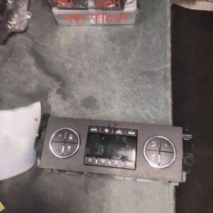 Temperature Control Dash Mounted Opt CJ2 Fits 2012-2014 CHEVROLET SUBURBAN 1500