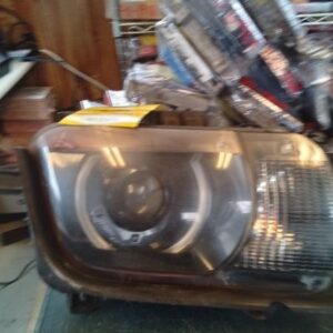 Passenger Headlight HID Opt T4F ZL1 Fits 2010-2015 CHEVROLET CAMARO