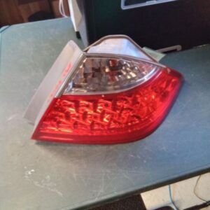 Passenger Tail Light Sedan VIN N 5th Digit Hybrid Fits 2006-2007 HONDA ACCORD