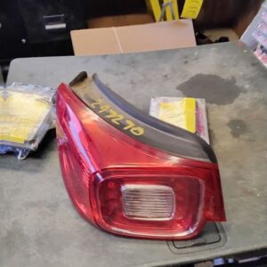Driver Tail Light VIN 1 4th Digit Limited Ltz Fits 2013-2016 CHEVROLET MALIBU