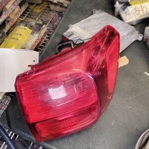 Passenger Tail Light Quarter Panel Mounted Fits 2016-2018 KIA SEDONA