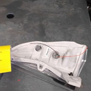 Passenger Corner/Park Light Side Marker Fender Mounted  2013-2017 NISSAN LEAF