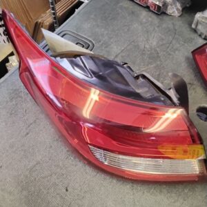 2015-2017 HYUNDAI SONATA Driver Tail Light Fits US Built Quarter Panel Mounted