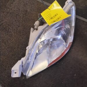 2007-2011 TOYOTA  YARIS Driver Left Headlight Sedan Without S Package