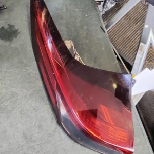 NISSAN ROGUE     2023 Tail Light