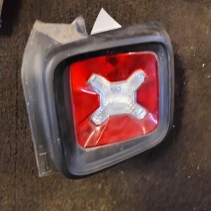 Passenger Tail Light Incandescent Black Bezel Fits 2015-2020 JEEP RENEGADE