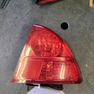Passenger Tail Light Sedan Quarter Panel Mounted Fits 2003-2005 HONDA CIVIC