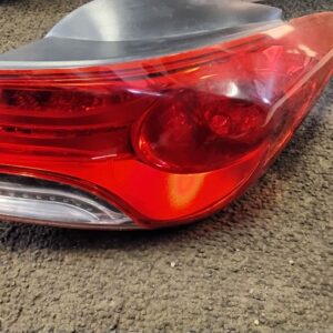 Passenger Tail Light Sedan Quarter Panel Mounted Fits 2011-2013 HYUNDAI ELANTRA