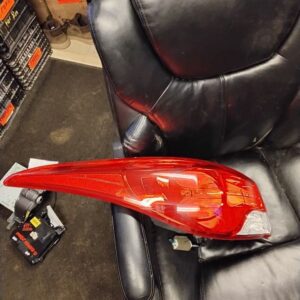 Driver Tail Light Sedan Quarter Panel Mounted Fits 2011-2013 HYUNDAI ELANTRA