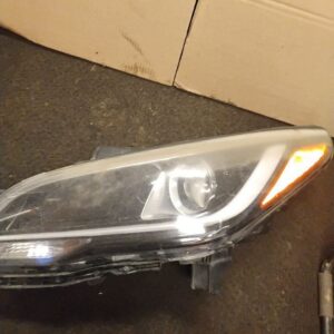 Driver Headlight Korea Built Hybrid Fits 2016-2017 HYUNDAI SONATA