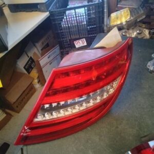 Passenger Tail Light 204 Type C250 Coupe Fits 2012-2015 MERCEDES C-CLASS