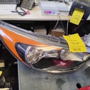 Passenger Headlight US Market Hatchback Without Projector  2012-2017 KIA RIO