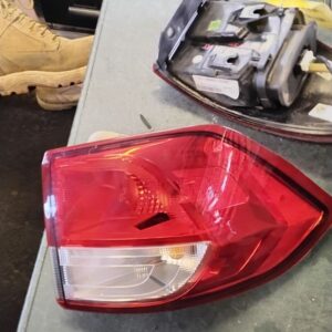 Driver Tail Light S Model Bright Red Lens Outer Fits 2018-2022 FORD ECOSPORT