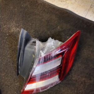 Passenger Tail Light Quarter Panel Mounted Fits 2013-2019 FORD TAURUS