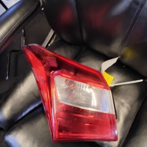 Driver Tail Light Hatchback GT Quarter Panel Mounted 2013-2017 HYUNDAI ELANTRA
