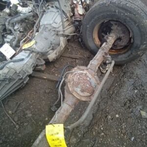 1992-1999 CHEVROLET SUBURBAN 1500 Rear Axle 4WD 6 Lug Wheel 3.42 Axle Ratio