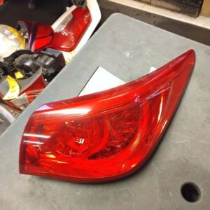 Passenger Tail Light Quarter Panel Mounted Fits 2016-2017 INFINITI Q50