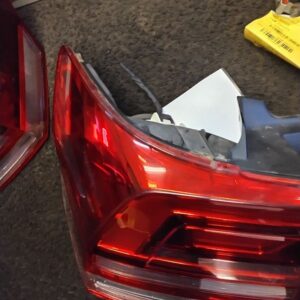 Driver Tail Light Incandescent Lamps Fits 2018-2020 VOLKSWAGON ATLAS