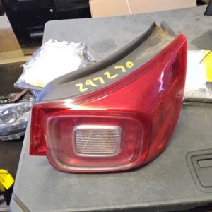 Passenger Tail Light VIN 1 4th Digit Limited Ltz  2013-2016 CHEVROLET MALIBU
