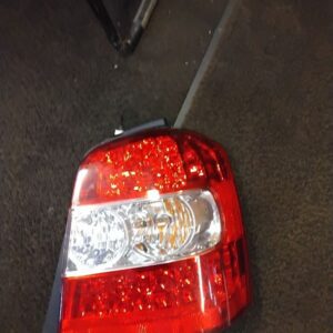 Passenger Tail Light VIN W 5th Digit Hybrid Fits 2006-2007 TOYOTA HIGHLANDER