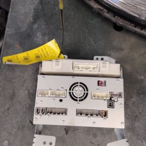 Audio Equipment Radio Receiver Am-fm-stereo CD Fits 2013-2015 370Z