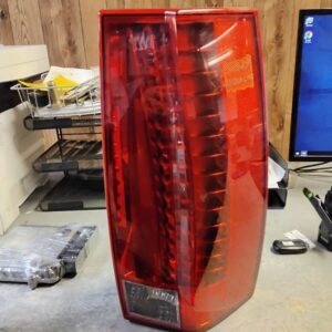 Passenger Tail Light Quarter Mounted Fits 2007-2014 CADILLAC ESCALADE