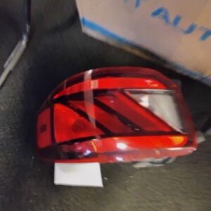 Passenger Tail Light Quarter Panel Mounted Incandescent 2020-2024 HYUNDAI VENUE