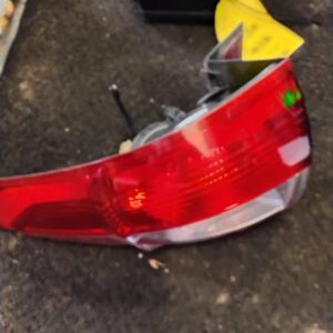 Passenger Tail Light Outer Quarter Panel Mounted Fits 2013-2016 FORD C-MAX