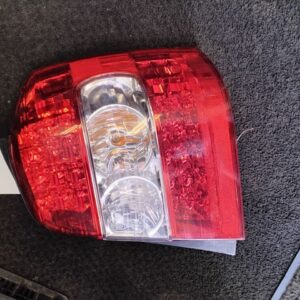Passenger Tail Light VIN W 5th Digit Hybrid Fits 2006-2007 TOYOTA HIGHLANDER