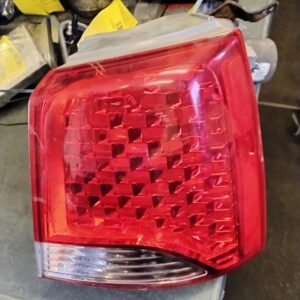 Passenger Tail Light Quarter Panel Mounted LED Fits 2011-2013 KIA SORENTO
