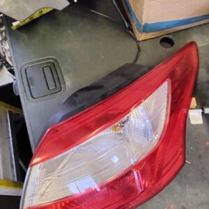 Passenger Tail Light Sedan Outer Quarter Panel Mounted  2012-2014 FORD FOCUS