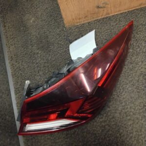 Passenger Tail Light Sedan Quarter Panel Mounted Fits 2019-2020 HYUNDAI ELANTRA